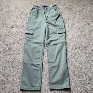 Hollister High Rise Cargo Pants